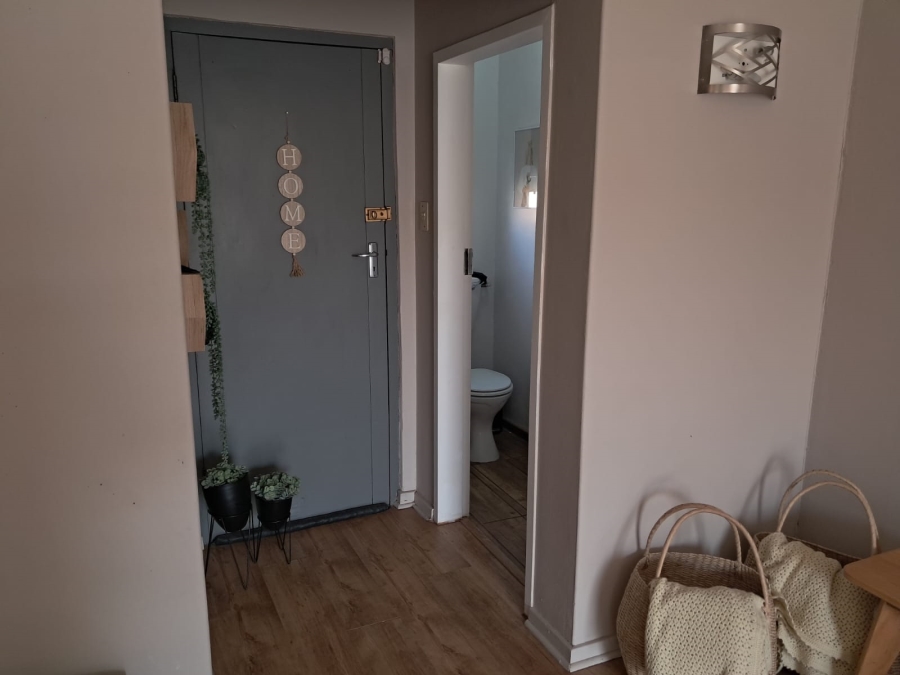 3 Bedroom Property for Sale in Flamingo Park Free State